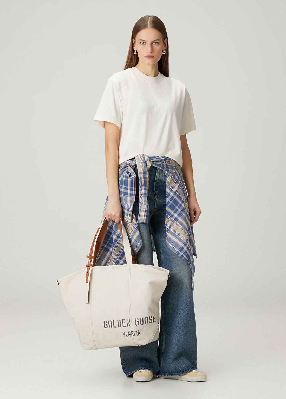 Golden Goose Ekru Logo Baskılı Alışveriş Çantası görsel 2
