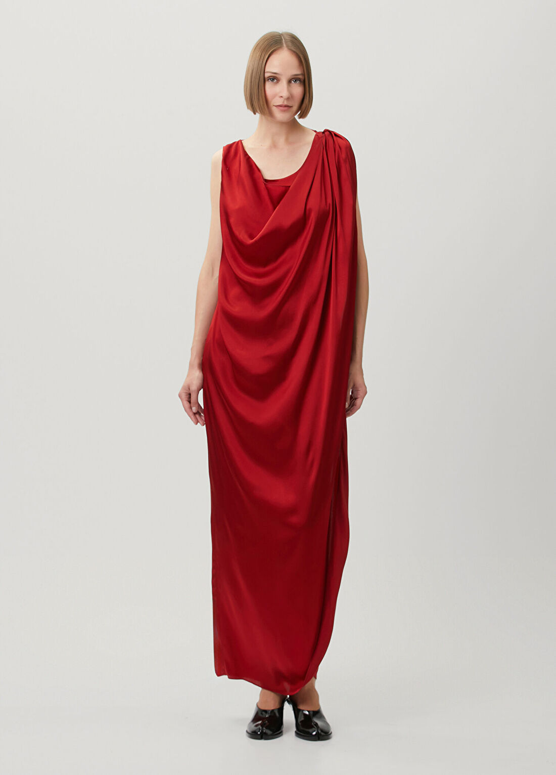 Maison Margiela Kırmızı Drape Detaylı Maksi Saten Abiye Elbise