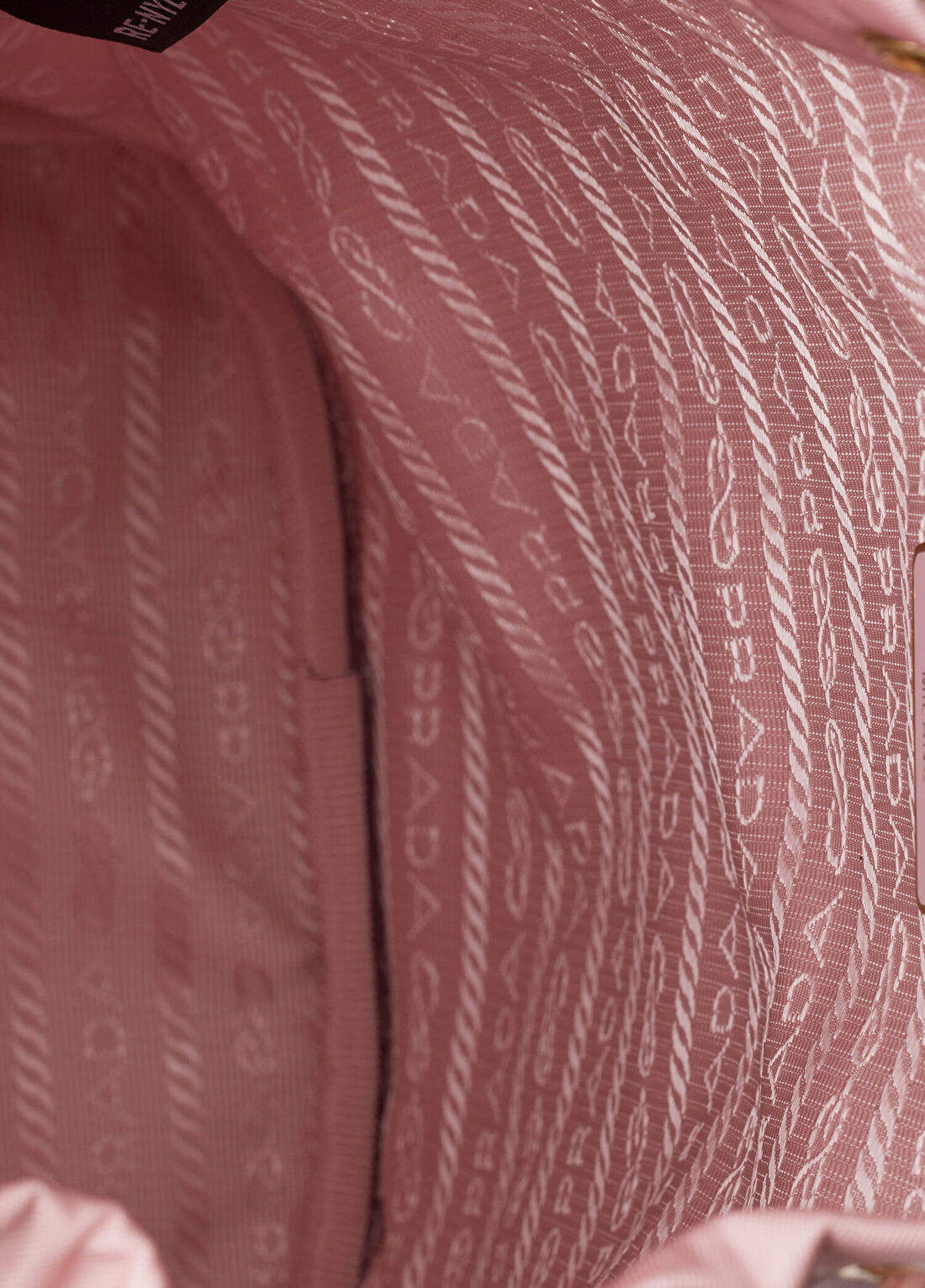 Prada Pembe Re-Nylon Kadın El Portföyü görsel 4