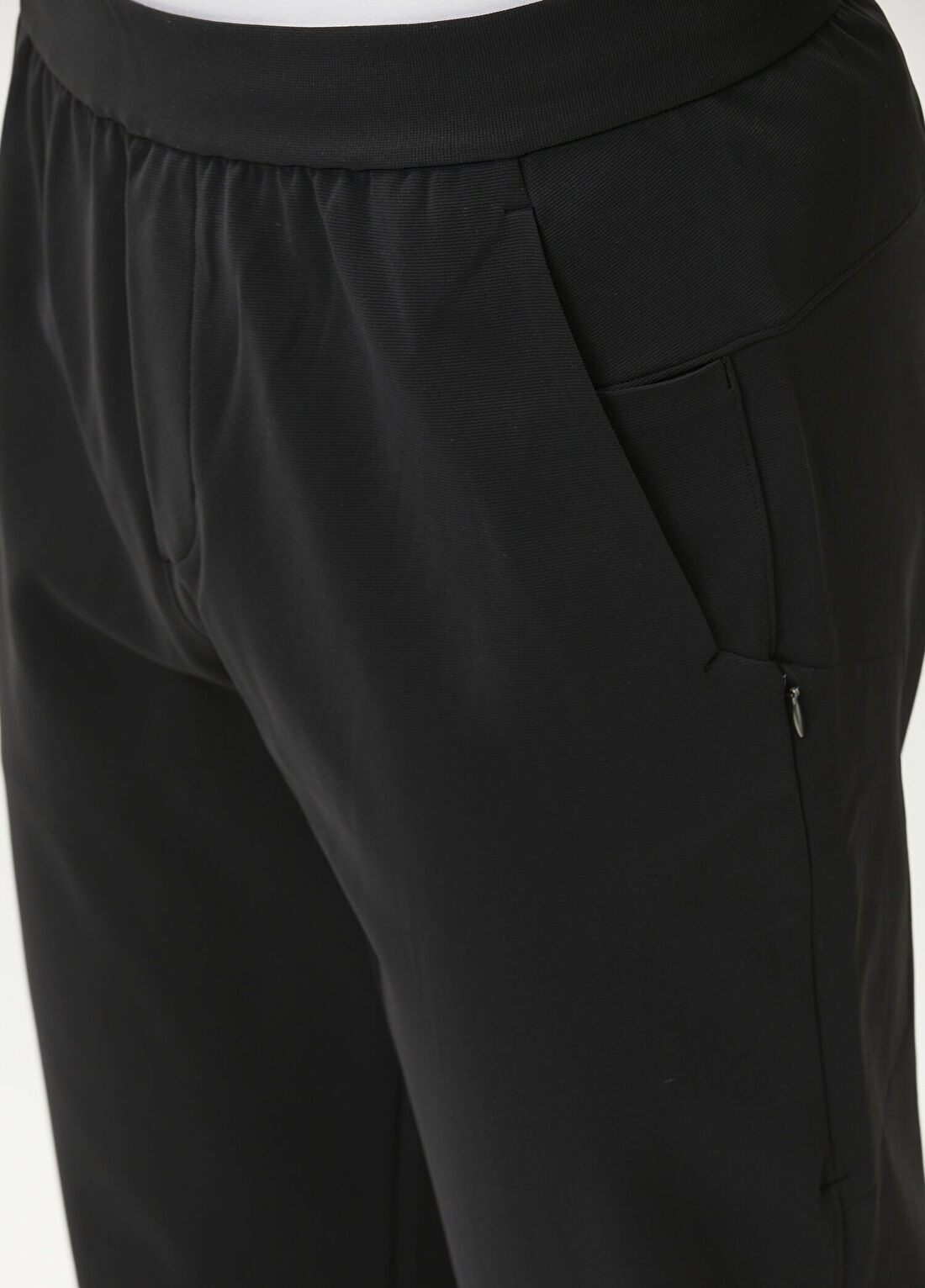lululemon Regular Fit Sojourn Siyah Jogger Pantolon görsel 4