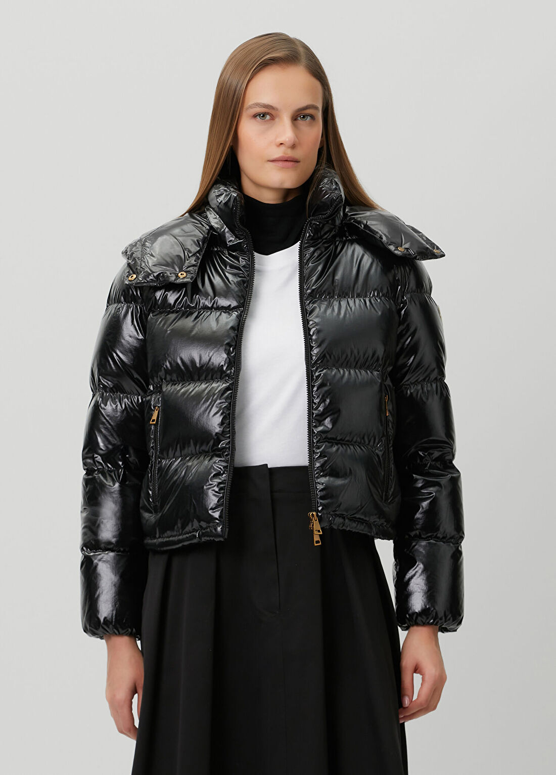 Moncler Niveole Siyah Kapüşonlu Puffer Mont