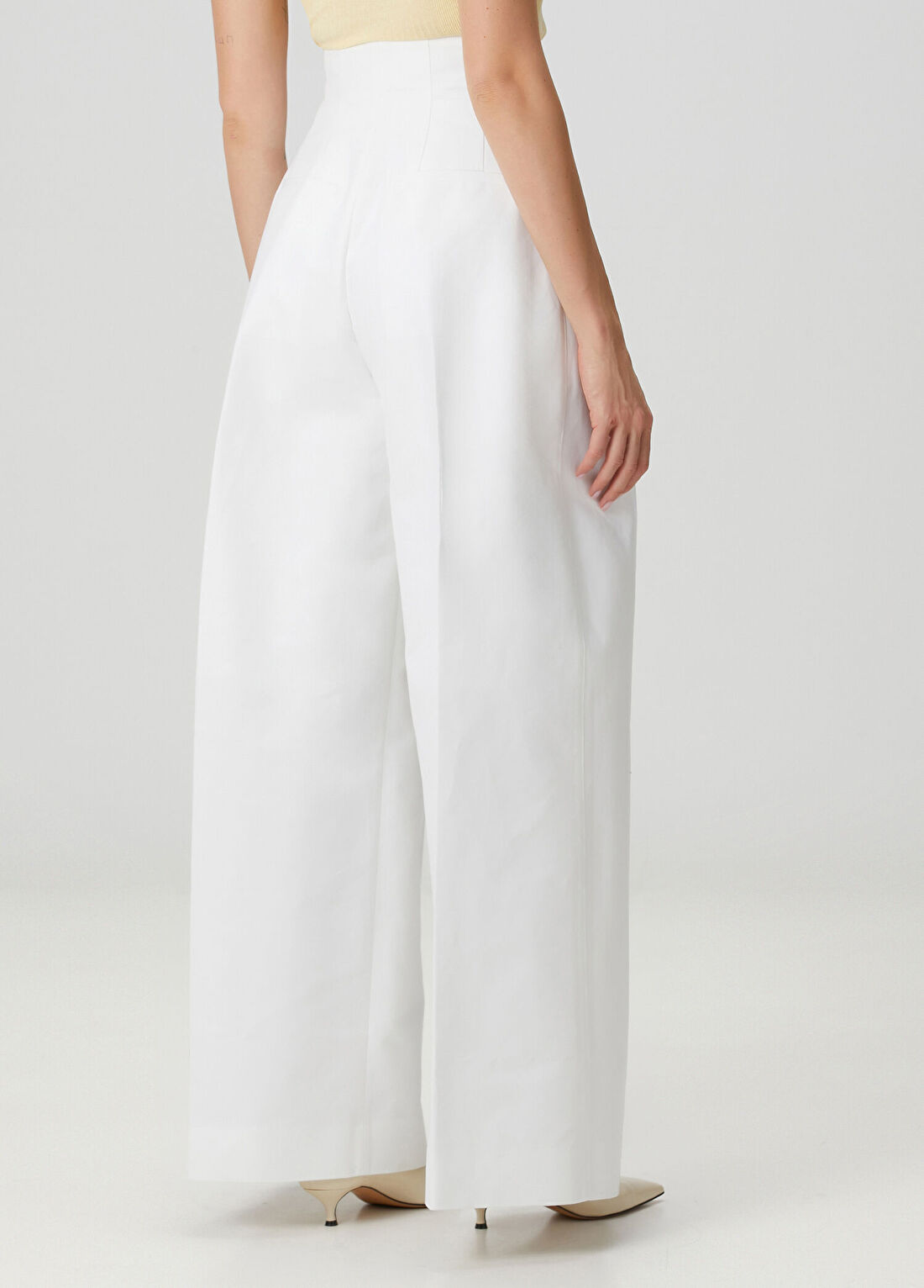 Jacquemus Souro Beyaz Pantolon görsel 4