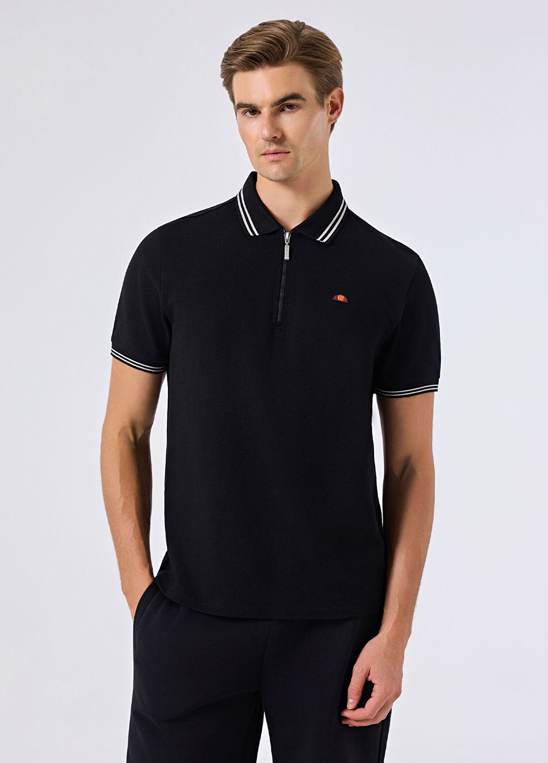 Ellesse Siyah Polo Yaka Kısa Kollu Erkek T-shirt 6SM5051-BK
