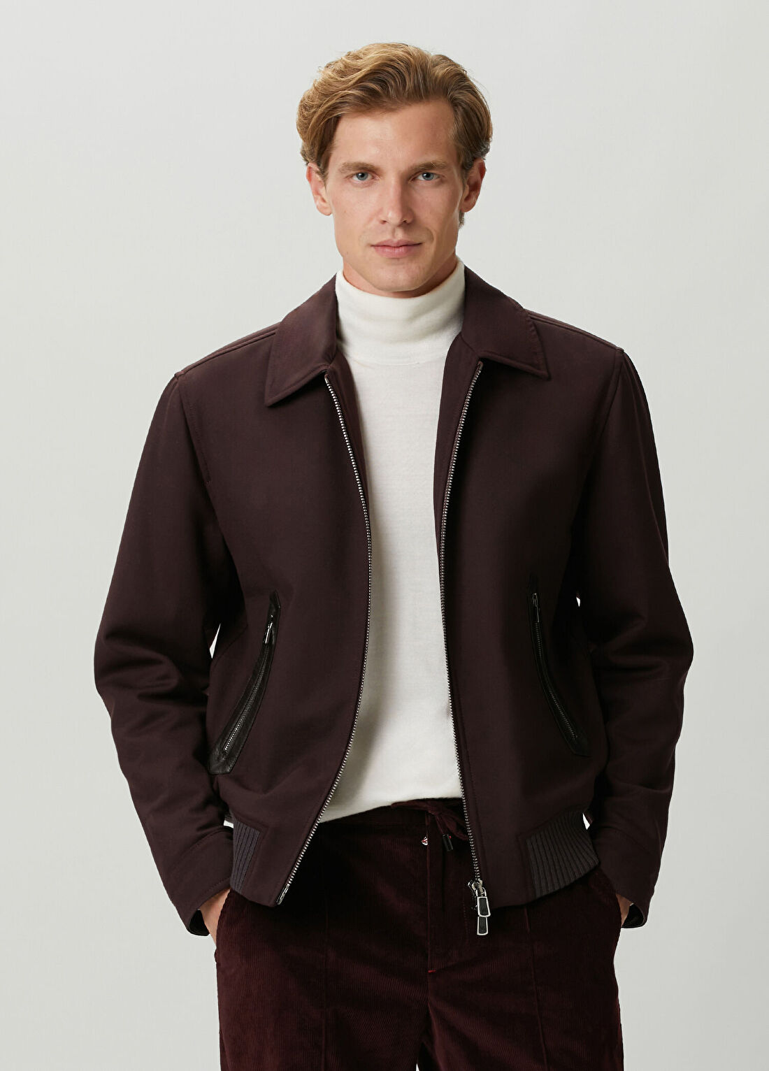 Isaia Bordo Mont