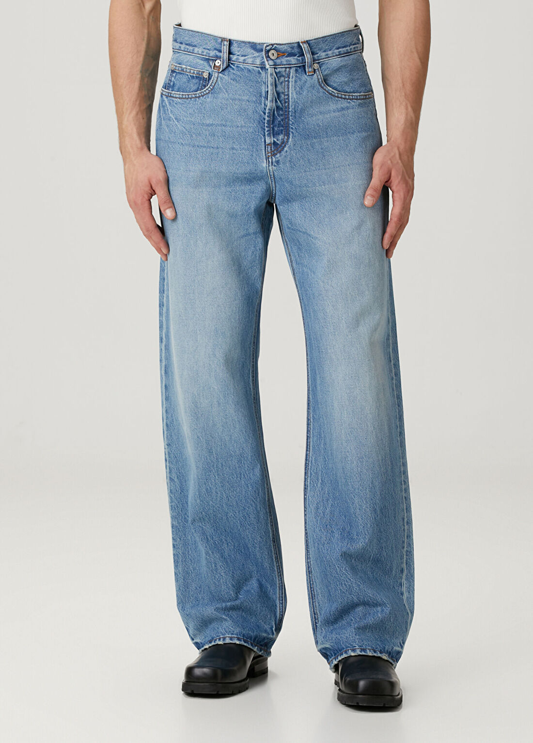 Jacquemus De-Nimes Droit Mavi Jean Pantolon görsel 2