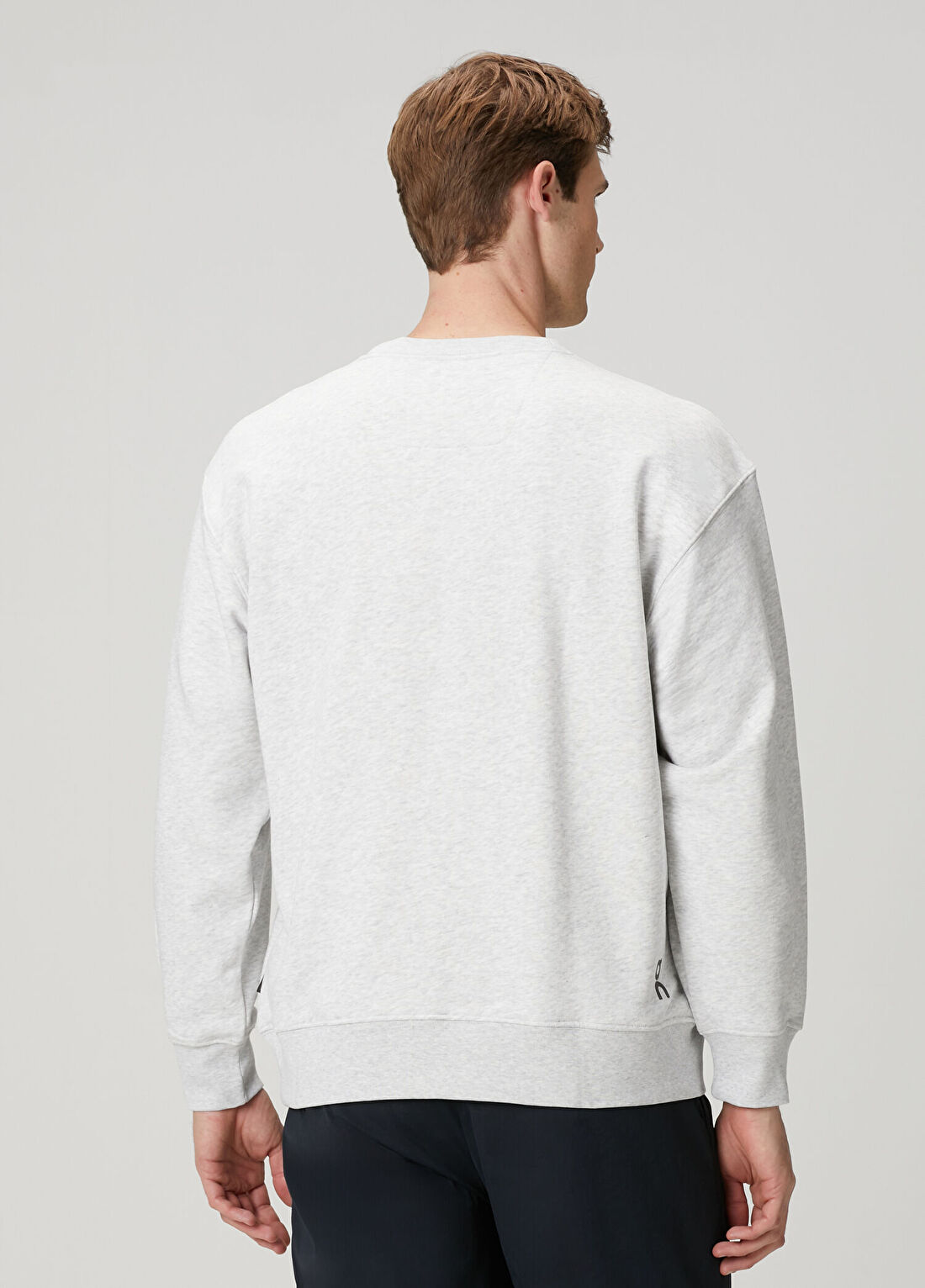 On Club Gri Sweatshirt görsel 4