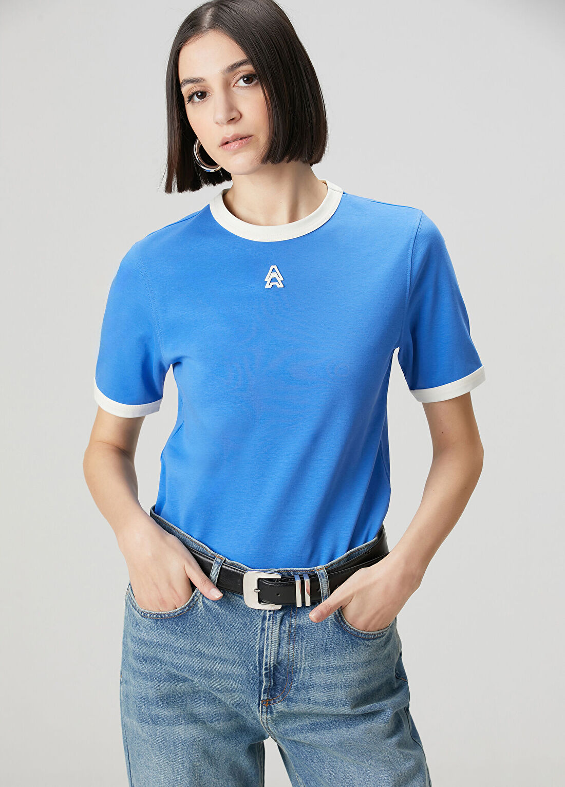 Academia Mavi Logo İşlemeli T-shirt görsel 2