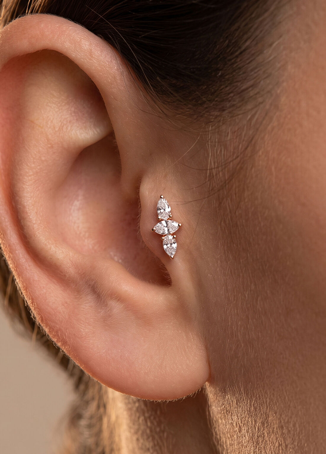 Safir Mücevher Marquise Pırlanta Taşlı 14 Ayar Rose Gold Kadın Piercing Tragus Küpe görsel 2