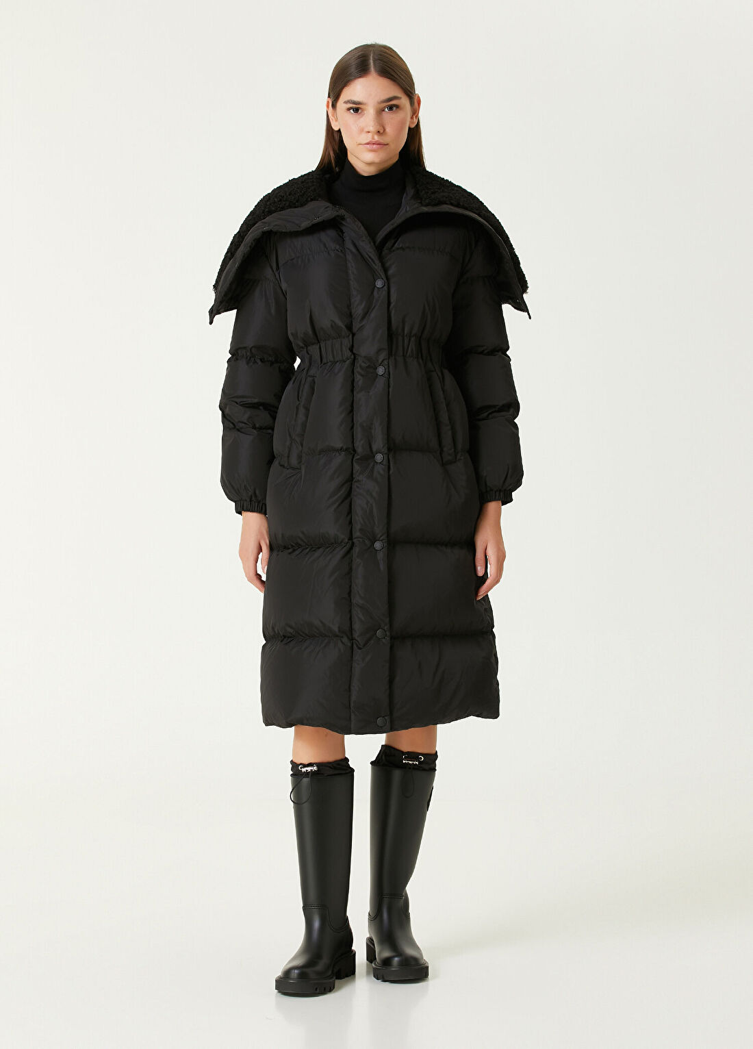 Moncler Khloe Siyah Kapüşonlu Puff Mont