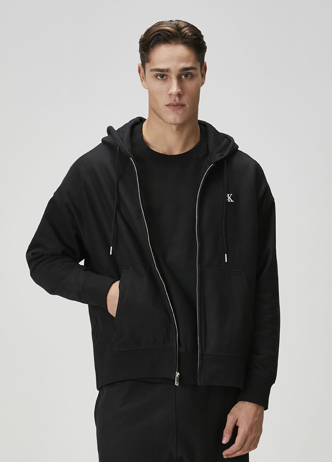 CK Jeans Siyah Kapüşonlu Sweatshirt görsel 3