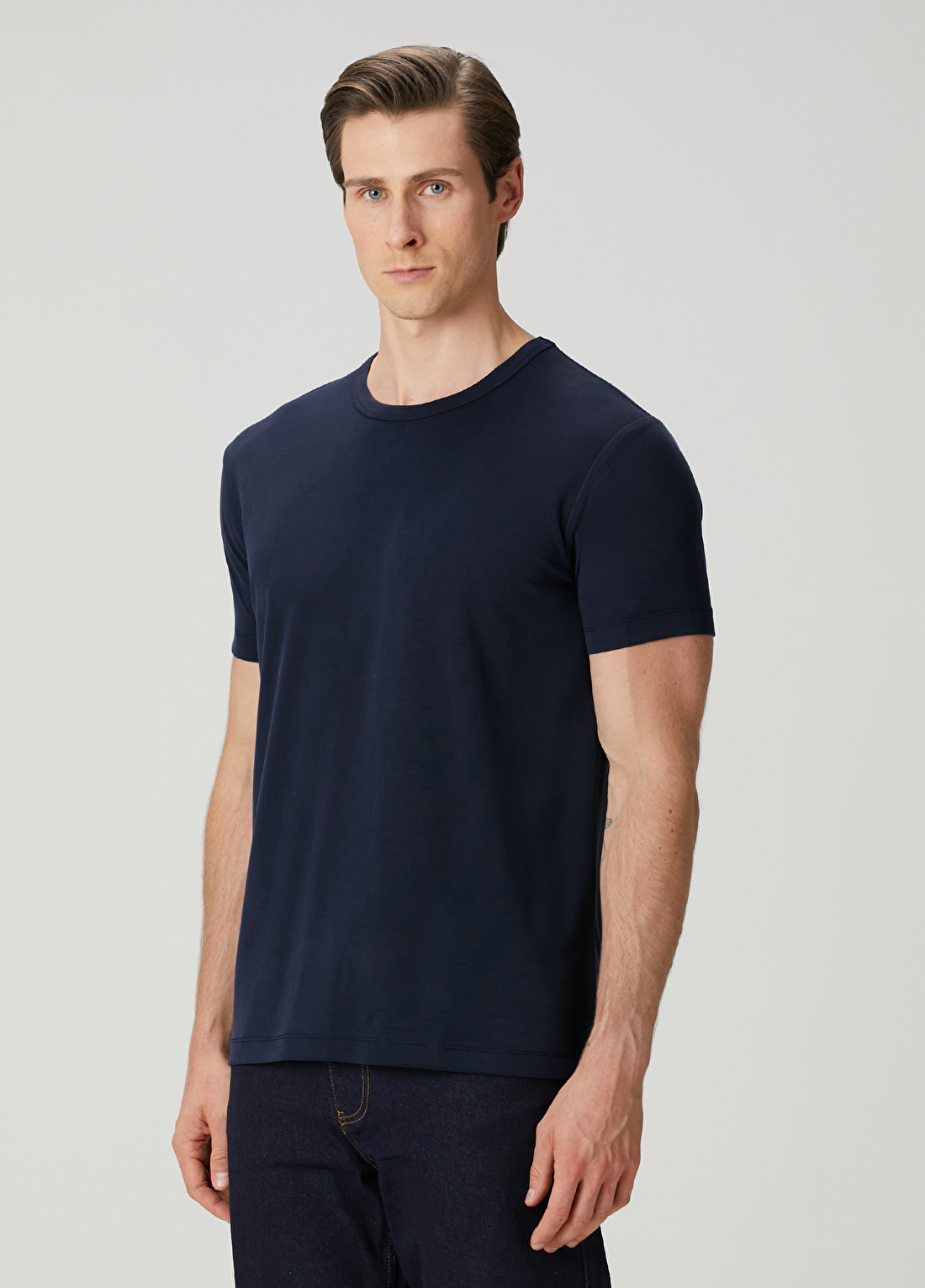 SimpleQloth Kyoto Modal Luxe Touch™ Koyu Lacivert Muscle Up Fit Kısa Kollu Erkek T-Shirt görsel 2