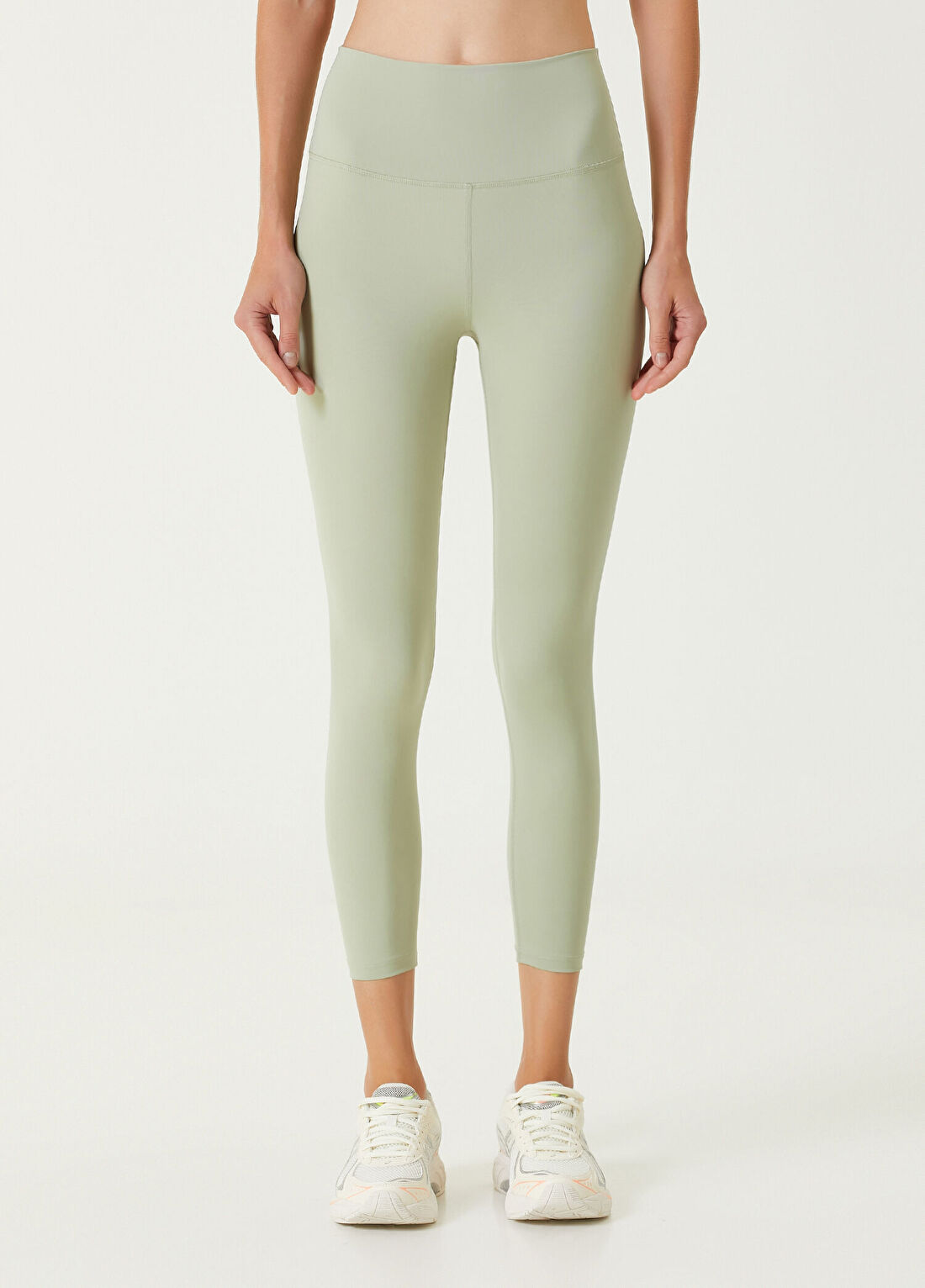 Glo Studio Narin Glossy Legging Desert Green Kadın Spor Tayt görsel 2