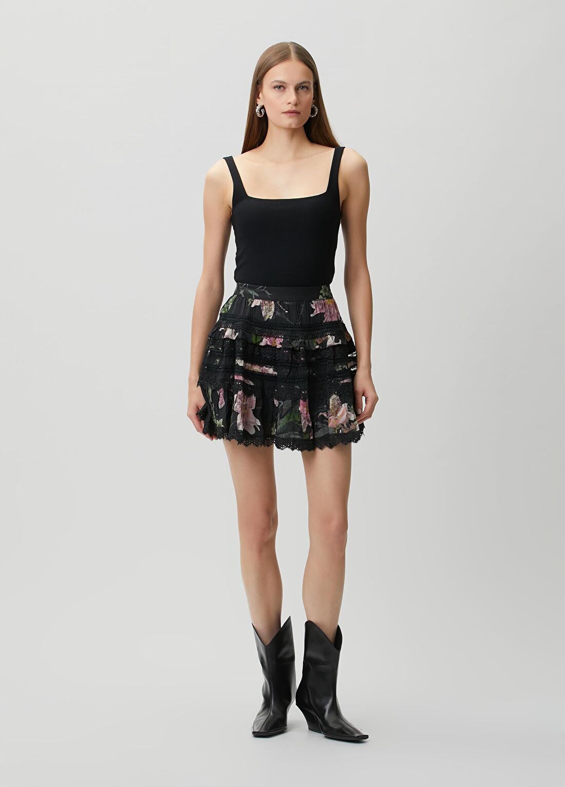 AllSaints Zora Siyah Çiçek Desenli Mini Etek