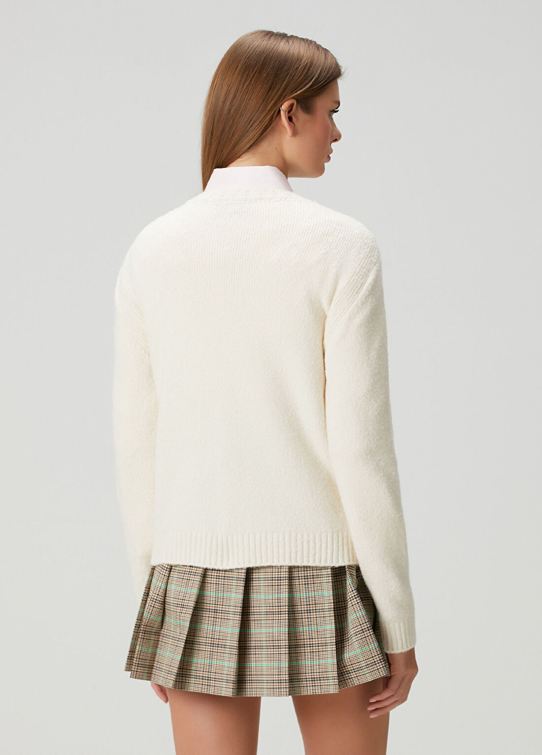 Moncler Ekru Logo Nakışlı Triko görsel 4
