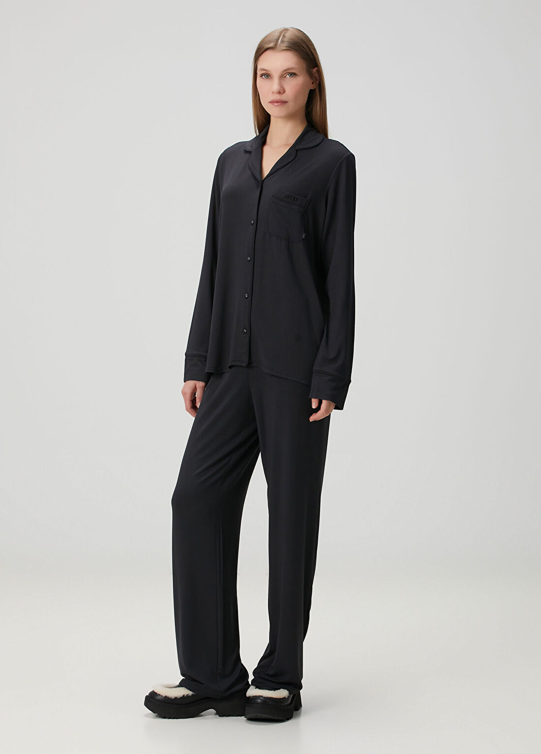 Skims Long Sleep Siyah Pijama Takımı görsel 3