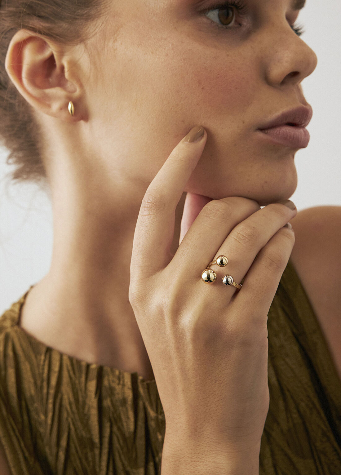Orena Jewelry 14 Ayar Altın Üçlü Top Open Kadın Yüzük görsel 2