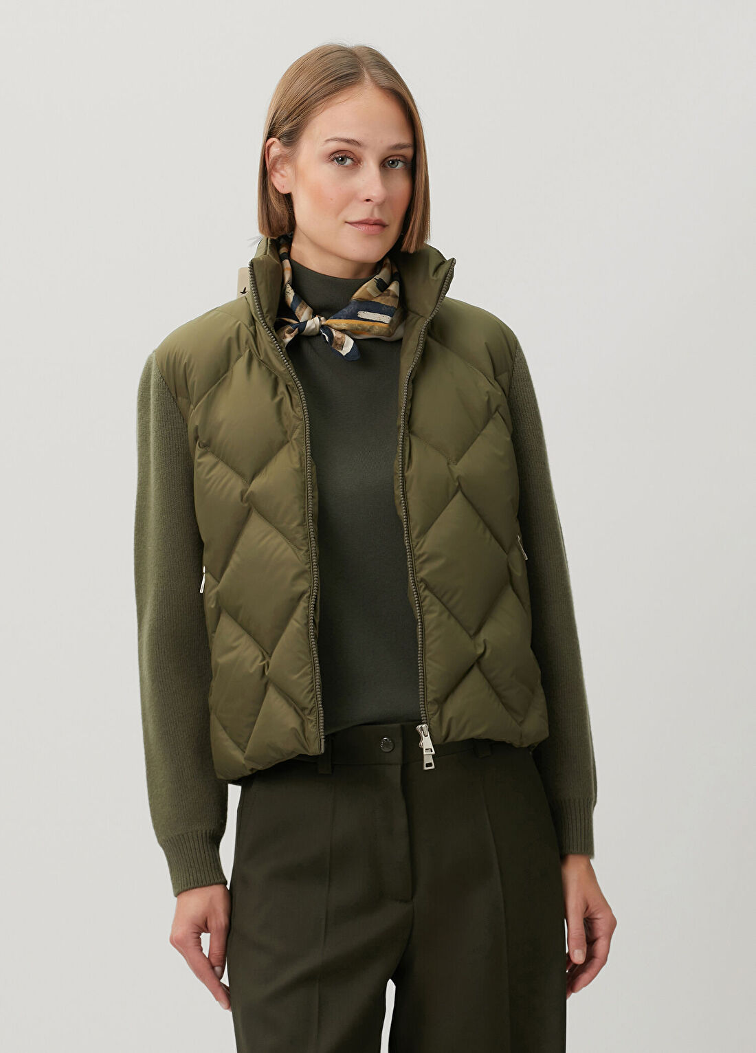 Moncler Koyu Yeşil Kapitoneli Yün Ceket
