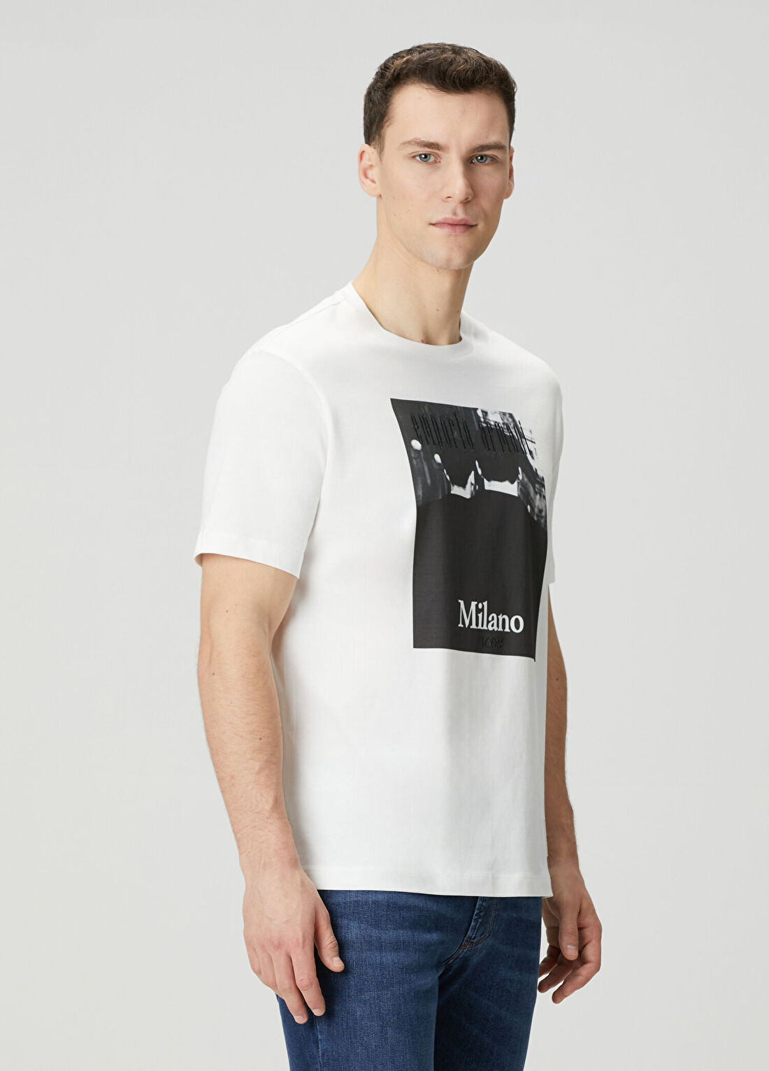 Emporio Armani Beyaz T-shirt görsel 3