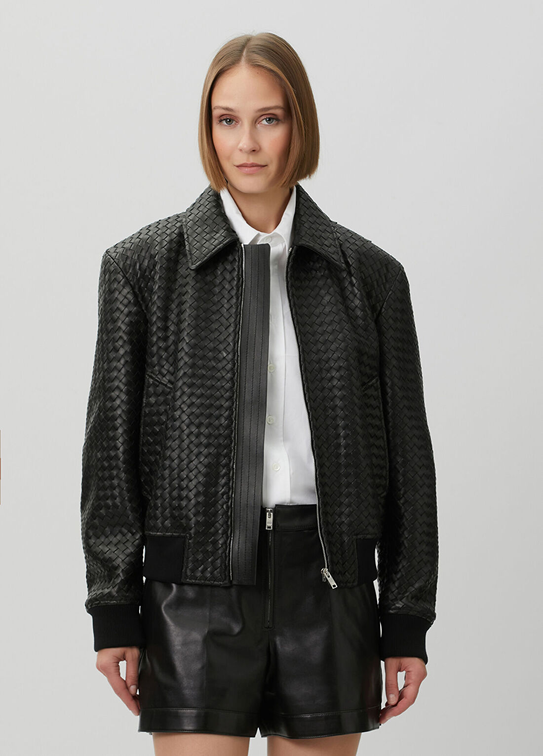 Bottega Veneta Siyah Deri Ceket
