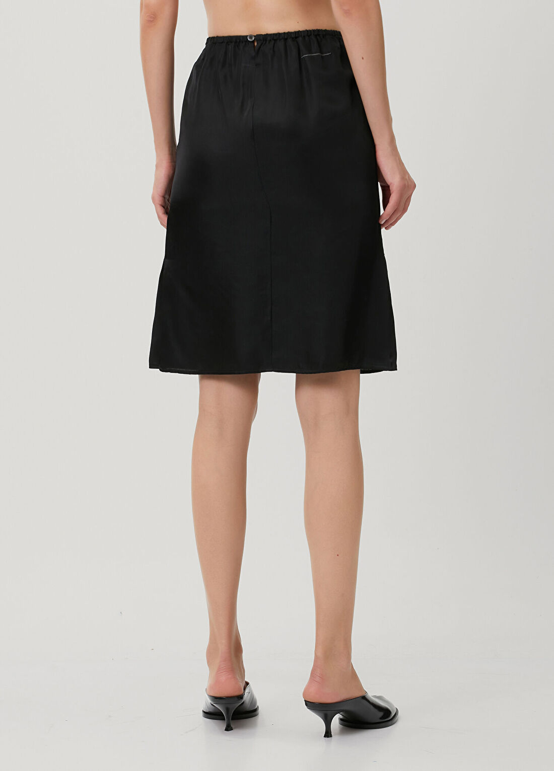 MM6 Maison Margiela Siyah Midi Etek görsel 4