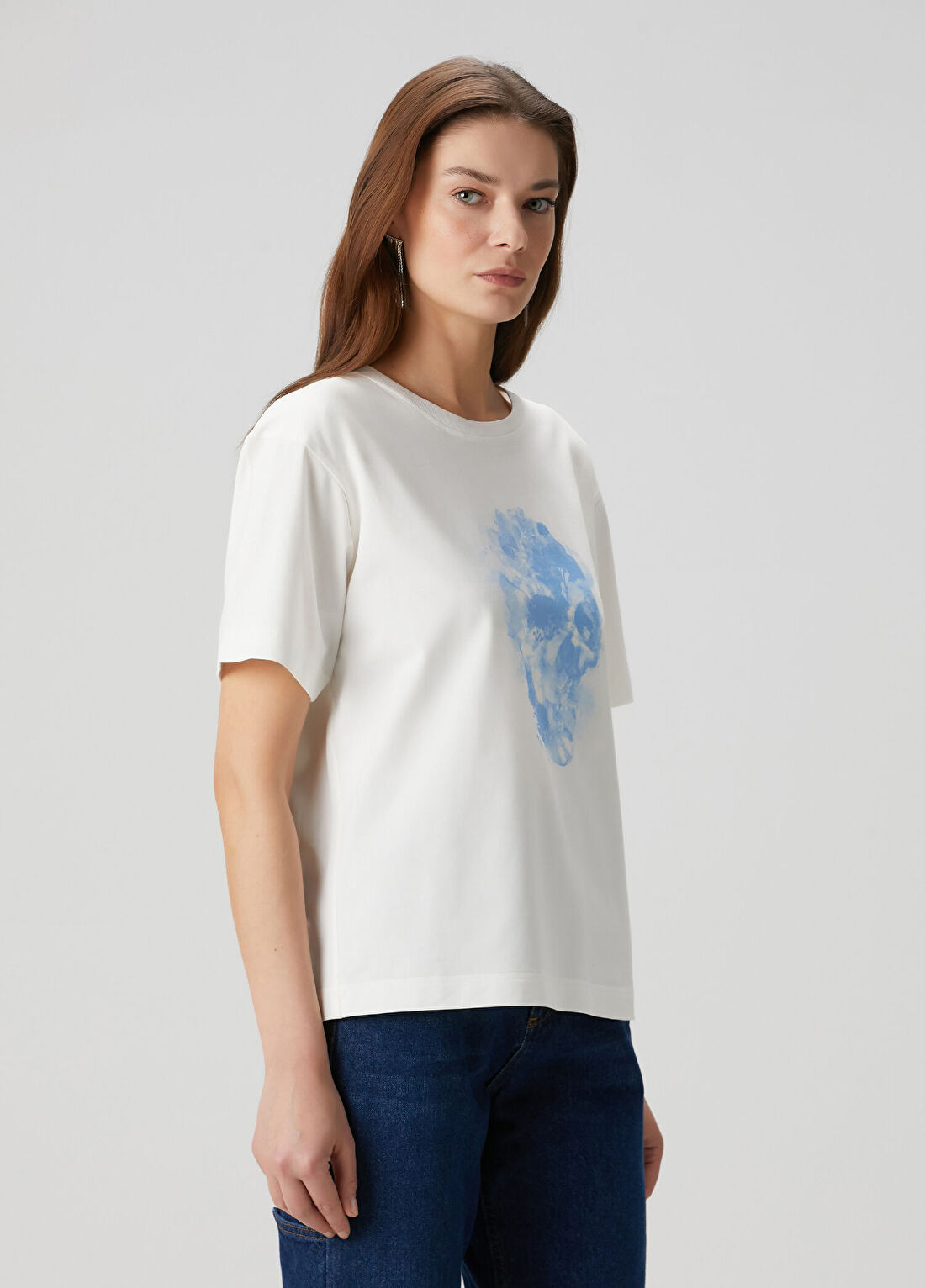 McQueen Ekru Baskılı T-shirt görsel 3