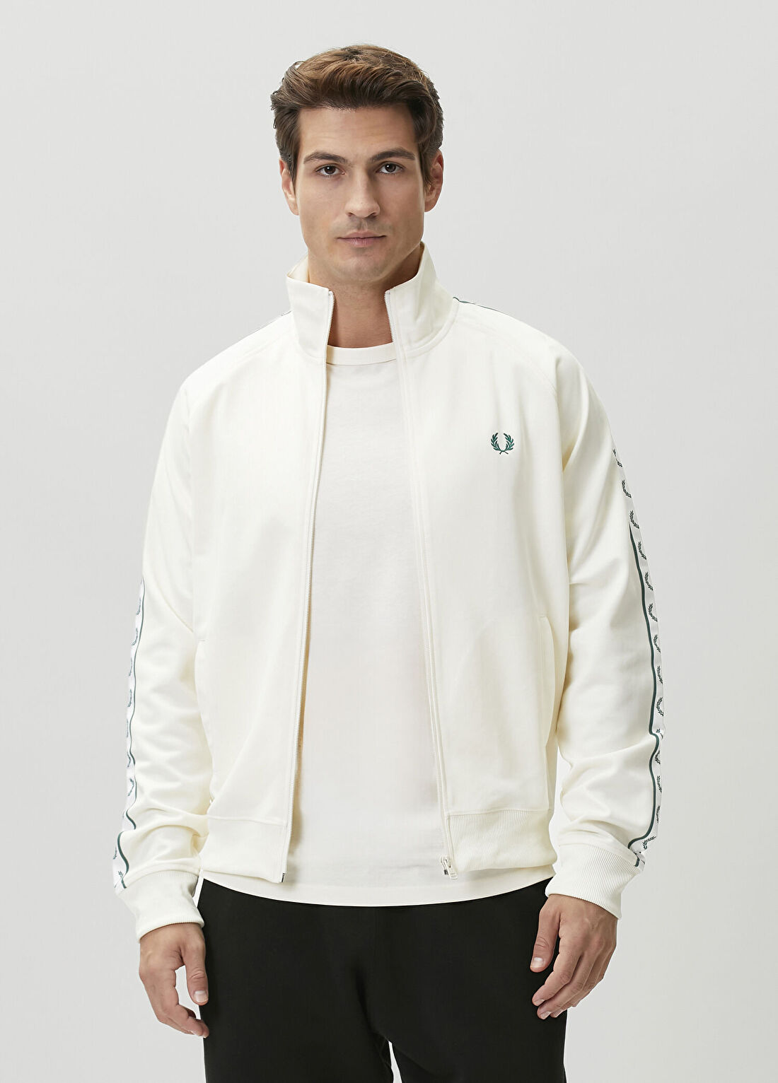 Fred Perry Contrast Taped Ekru Ceket