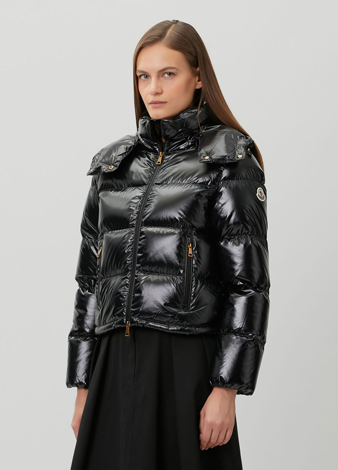 Moncler Niveole Siyah Kapüşonlu Puffer Mont görsel 3