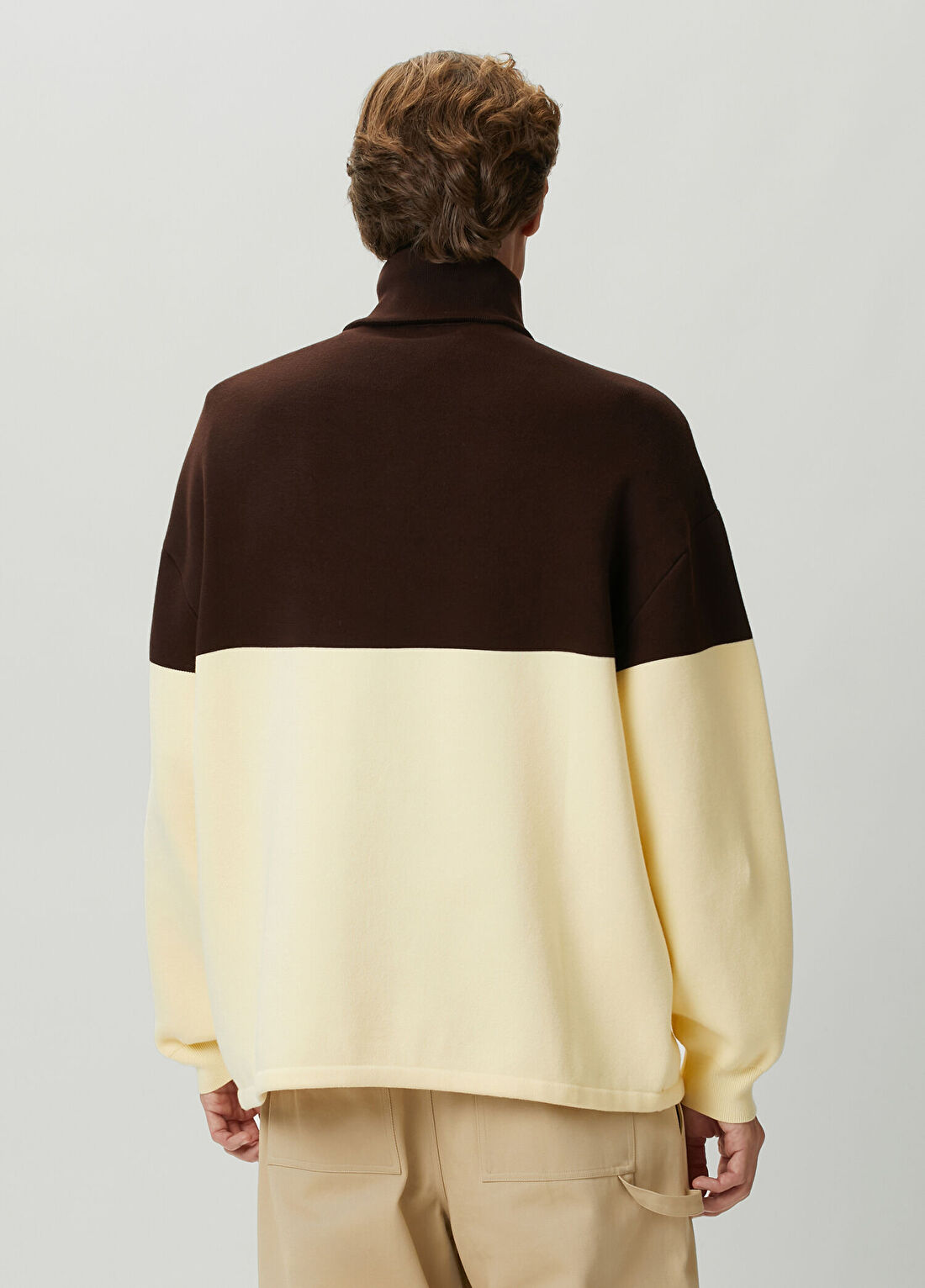 Loewe Sarı Triko görsel 4