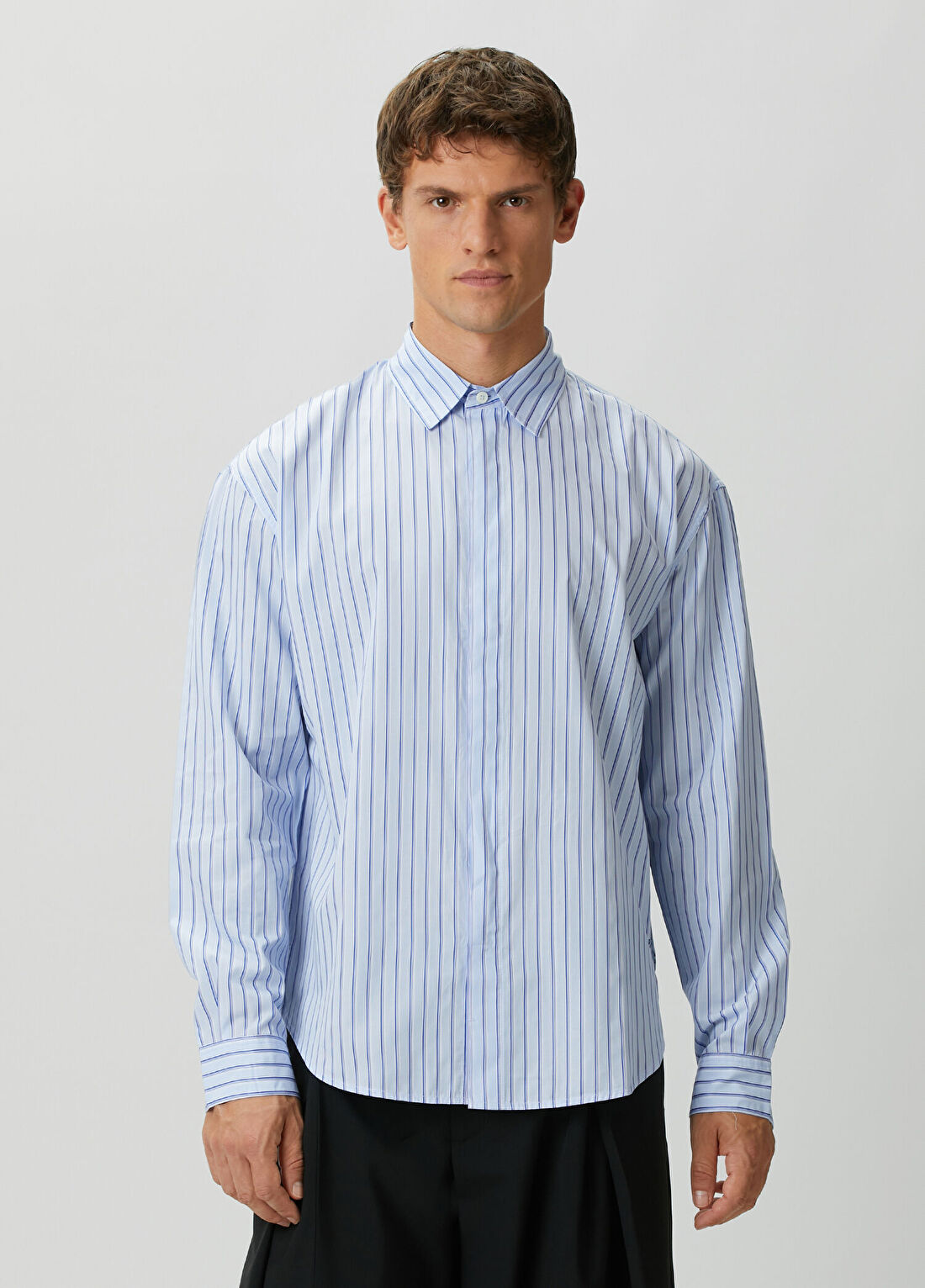 Jacquemus Mavi Çizgi Desenli Gömlek