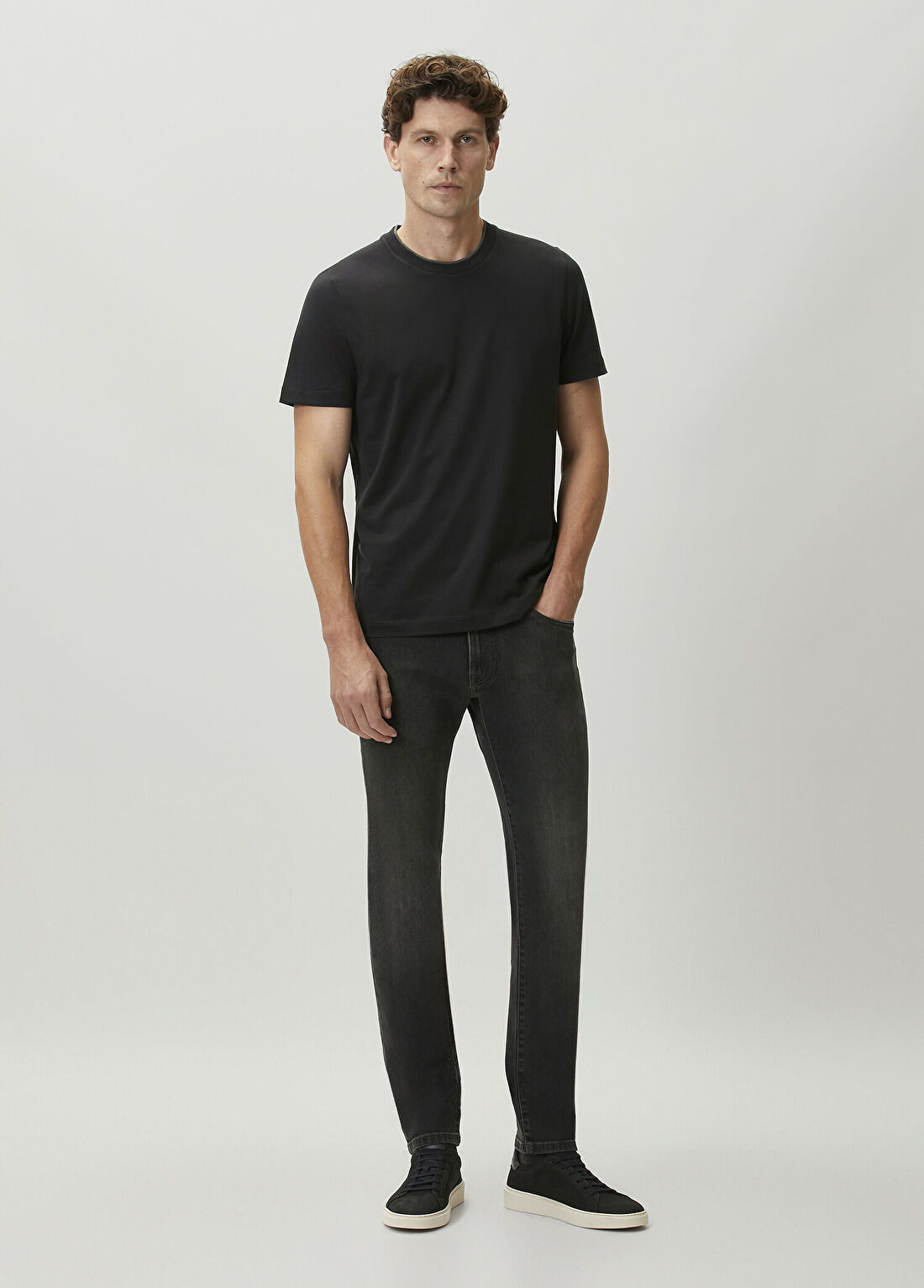 Corneliani Koyu Gri Jean Pantolon