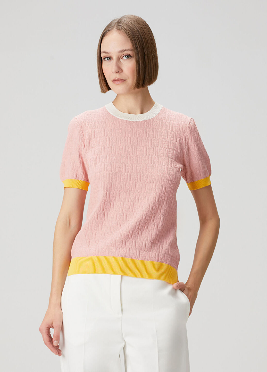 Fendi Pembe Logo Motifli Triko