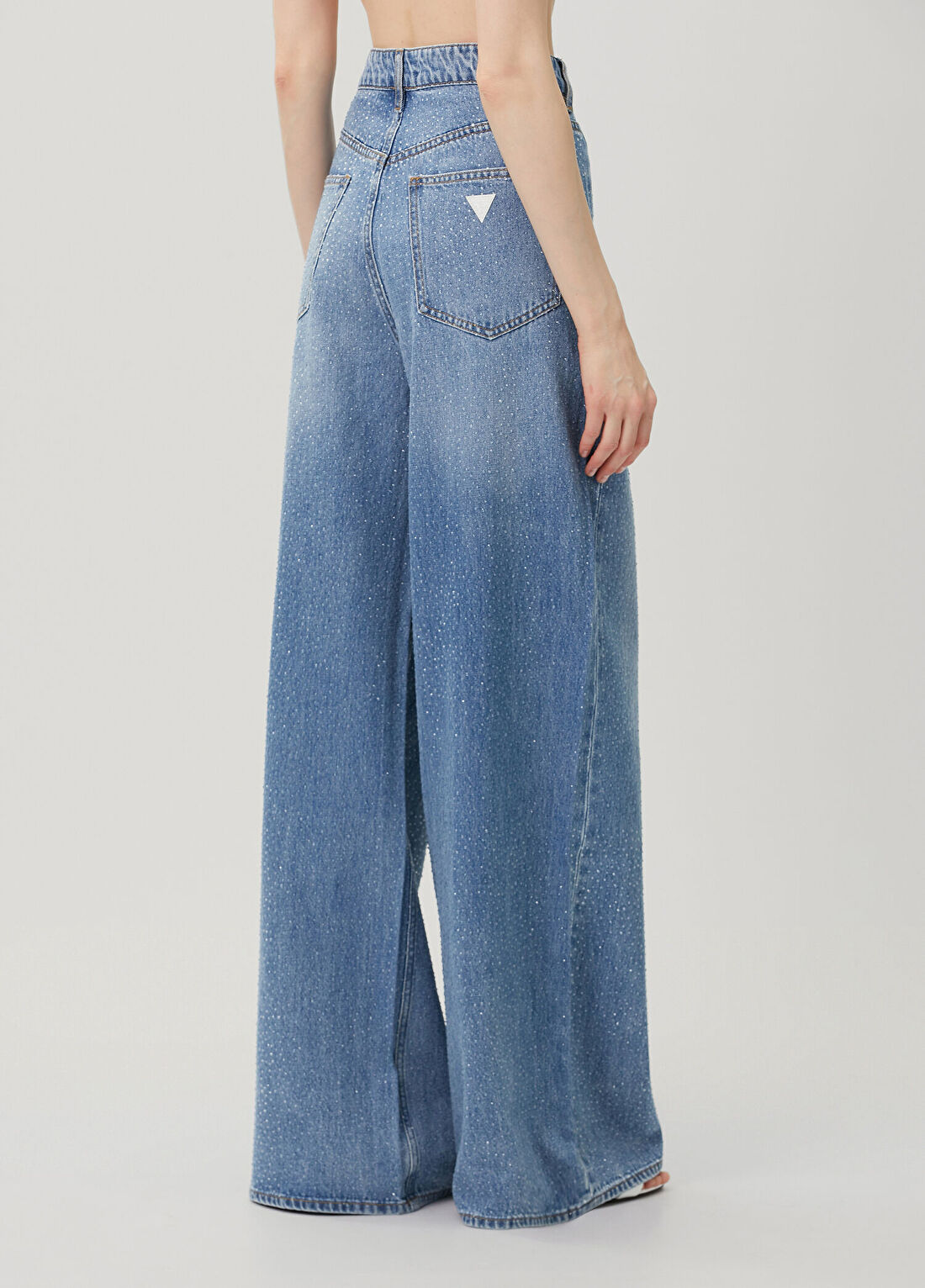 Guess Alba Loose Fit Mavi Jean Pantolon görsel 4