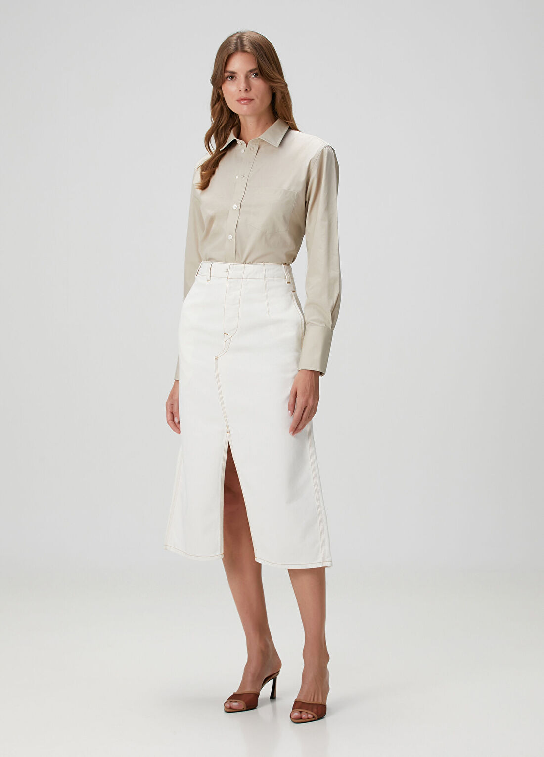 Victoria Beckham Bej Gömlek görsel 2