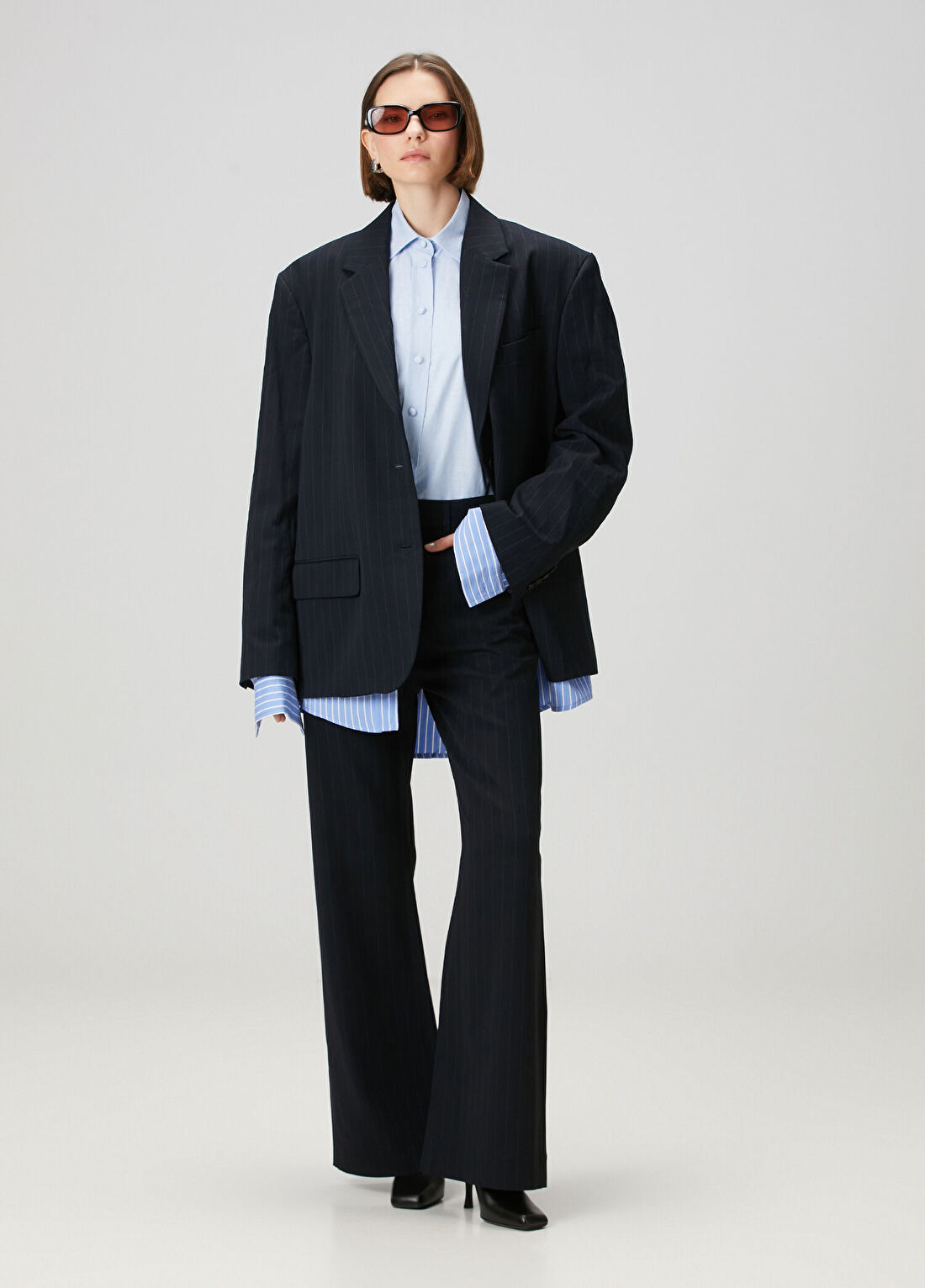 Acne Studios Regular Fit Lacivert Çizgili Pantolon