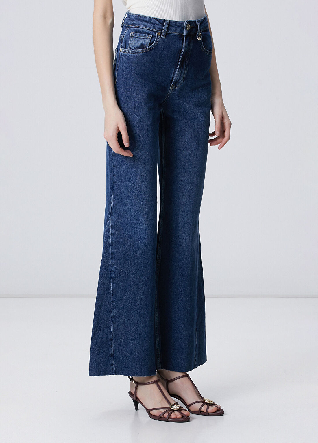 Network İndigo Geniş Paça Detaylı Denim Pantolon görsel 3