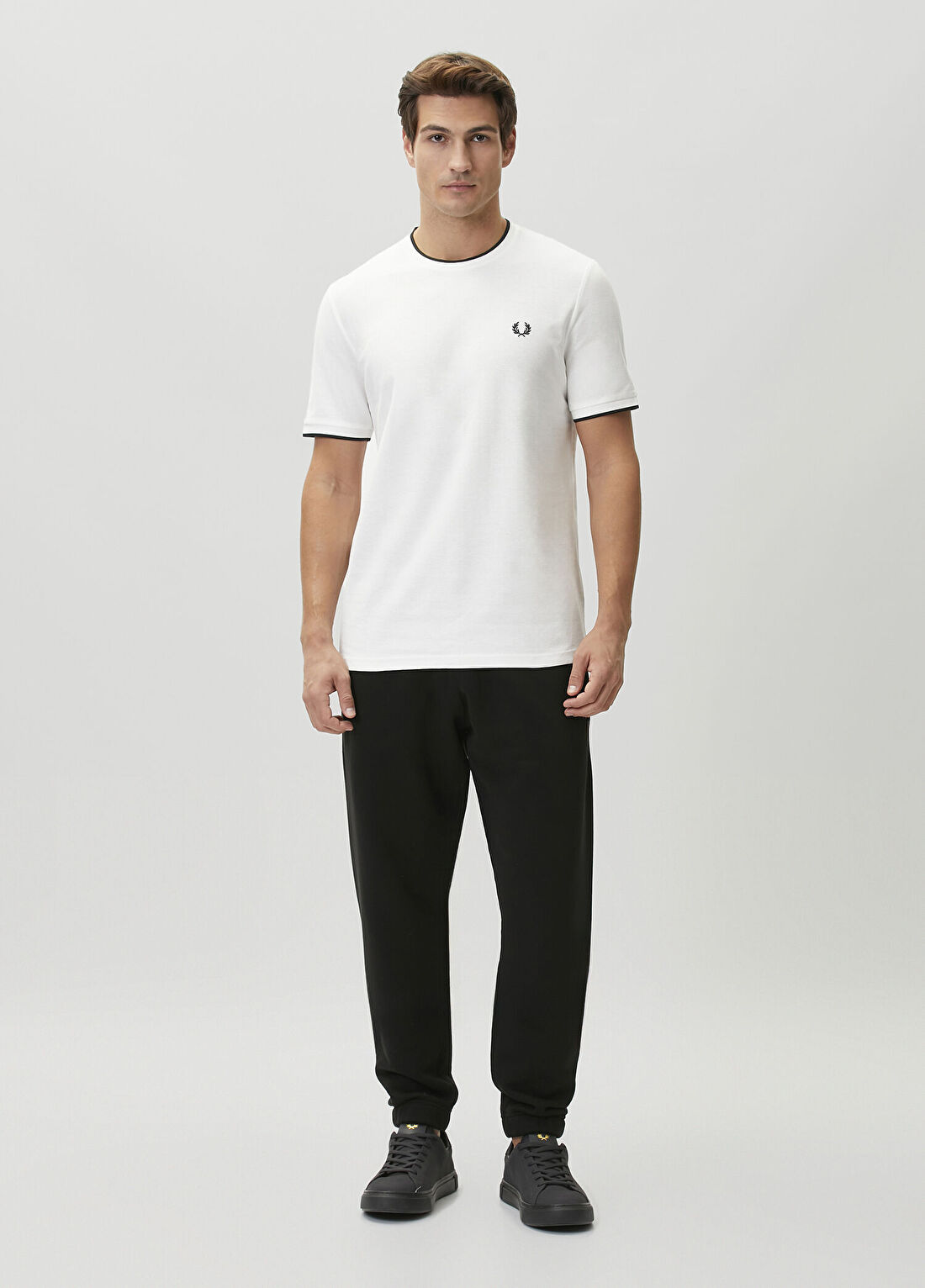 Fred Perry Beyaz Pike T-shirt görsel 2