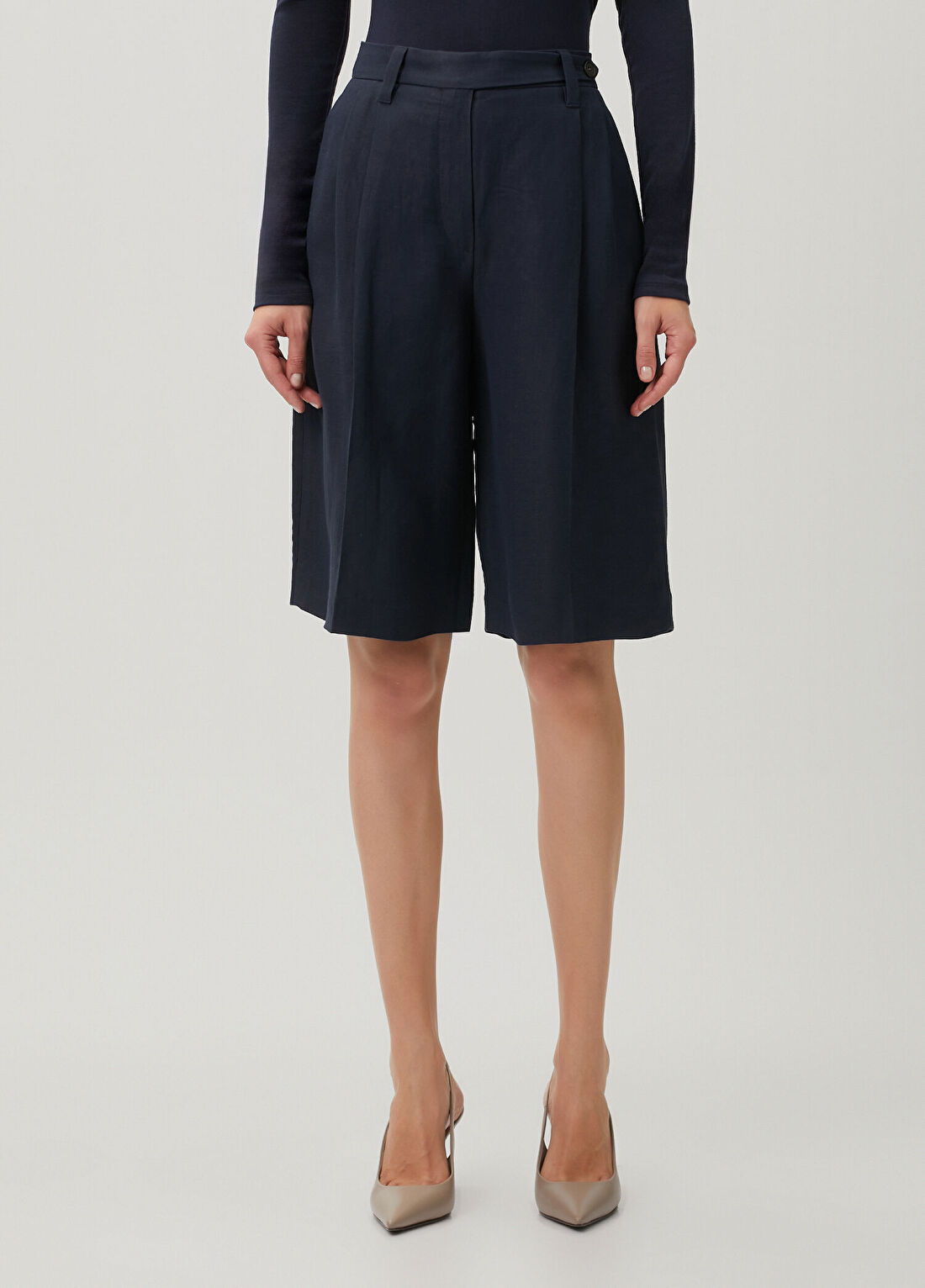 Brunello Cucinelli Lacivert Pileli Bermuda görsel 2