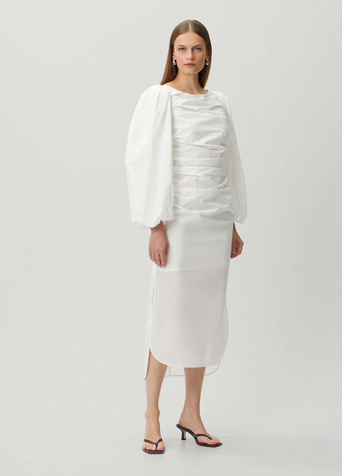 The Garment Beyaz Drapeli Midi Elbise görsel 2