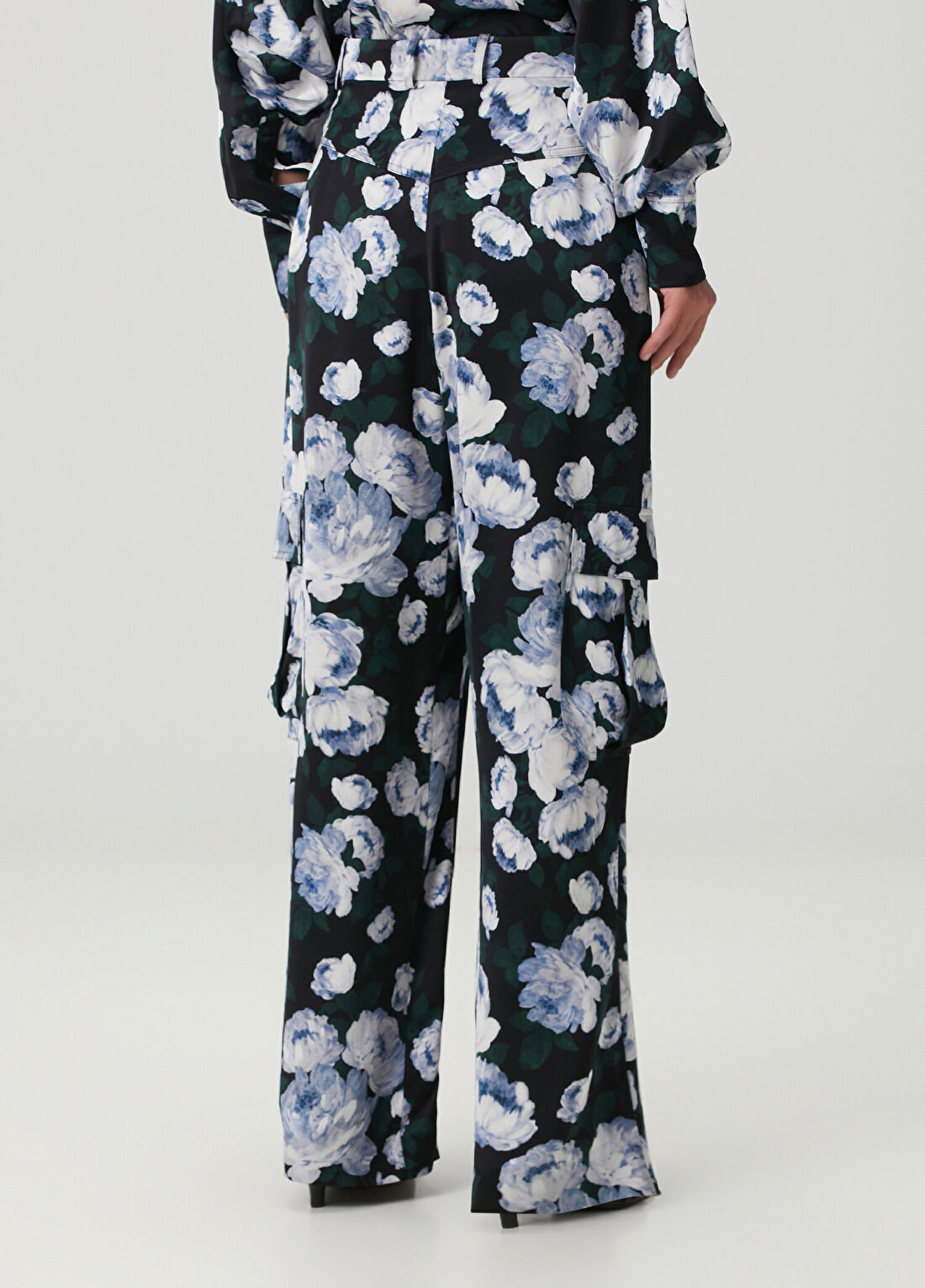 Stella McCartney Çiçek Desenli Saten Pantolon görsel 4