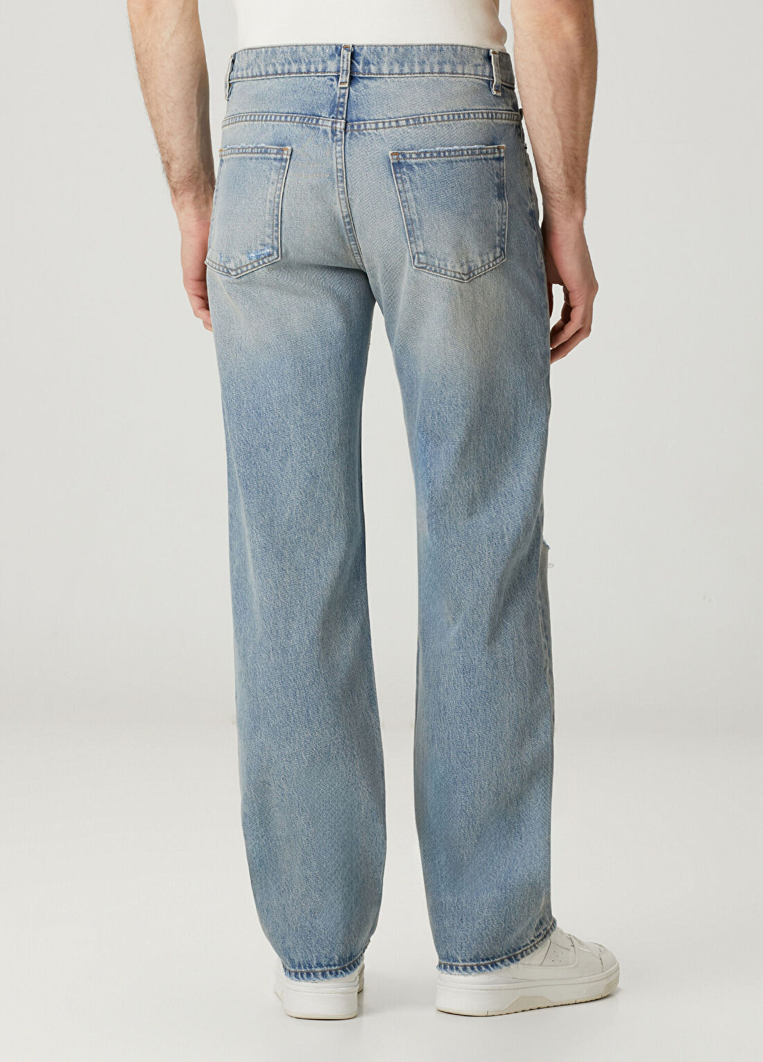 Frame Denim Açık Mavi Yıpratma Detaylı Jean Pantolon görsel 3