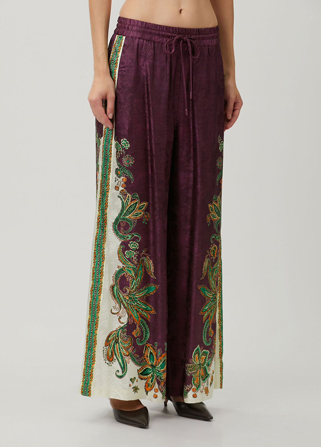 Alemais Ruthie Bordo Şal Desenli Pantolon görsel 3