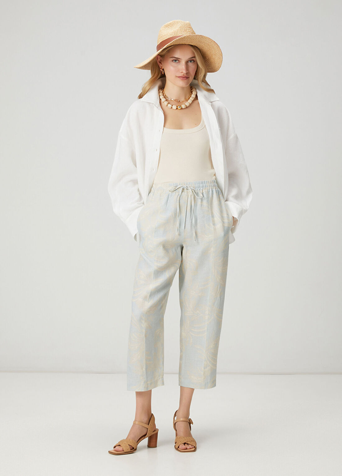Beymen Club Mint Floral Desenli Slouchy Keten Pantolon