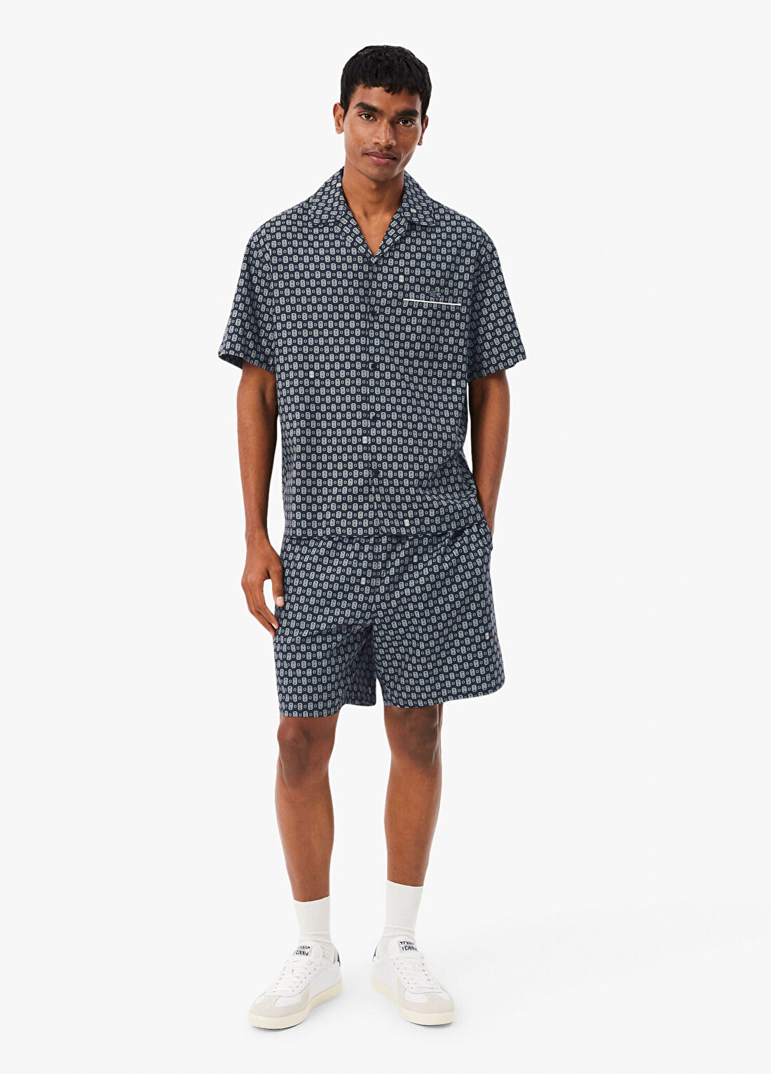 Lacoste Lacivert Relaxed Fit Desenli Erkek Şort
