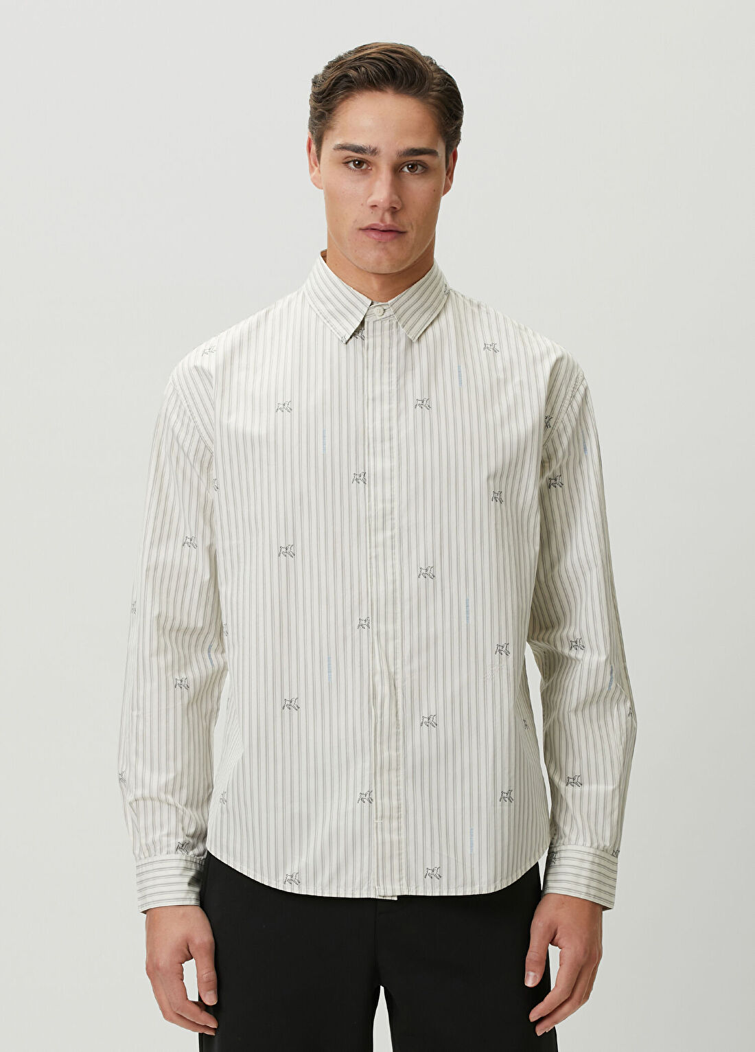 Jacquemus Gri Çizgi Desenli Keten Gömlek