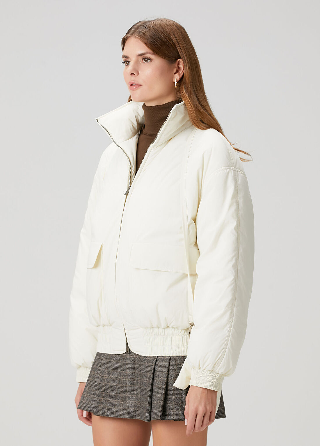 Golden Goose Krem Dolgulu Mont görsel 3