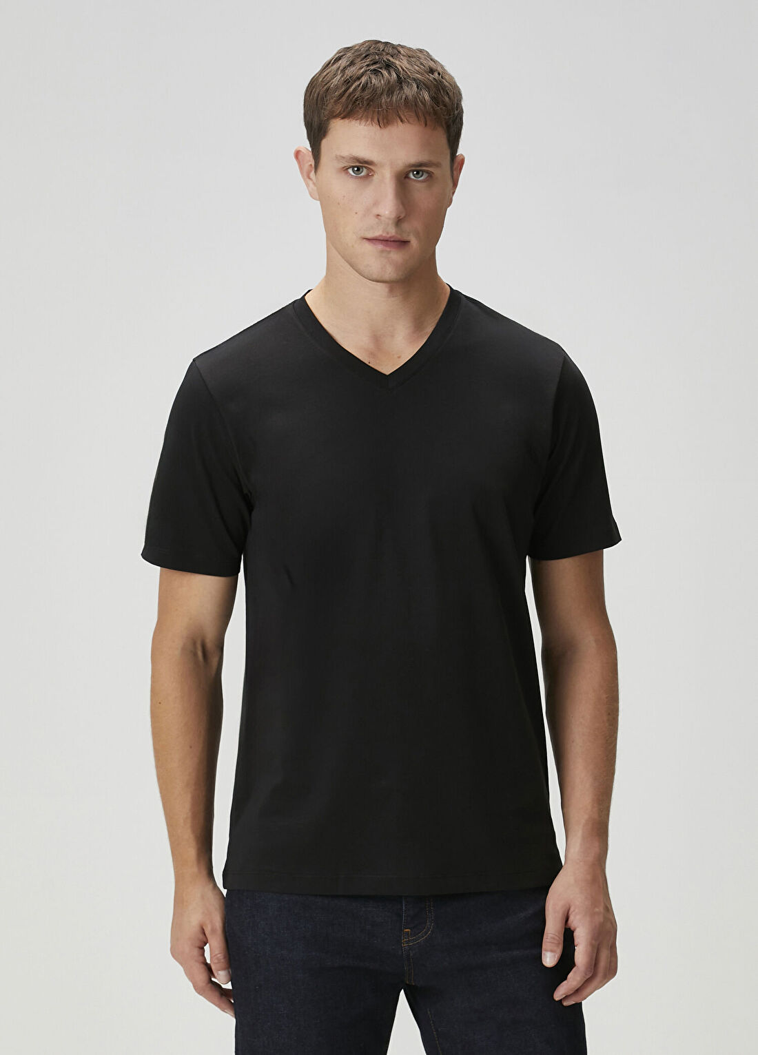 Beymen Collection Siyah V Yaka Basic T-shirt