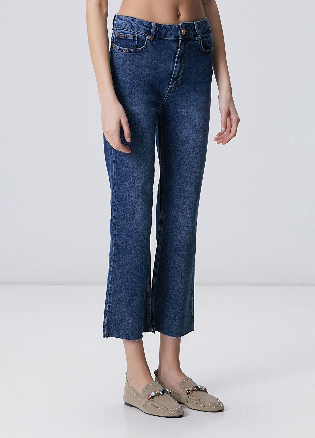 Network Indigo Kesik Paça Denim Pantolon görsel 3