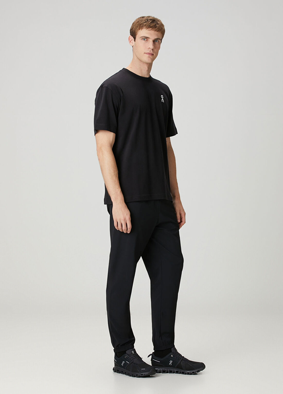 On Club T Siyah Basic T-shirt görsel 2
