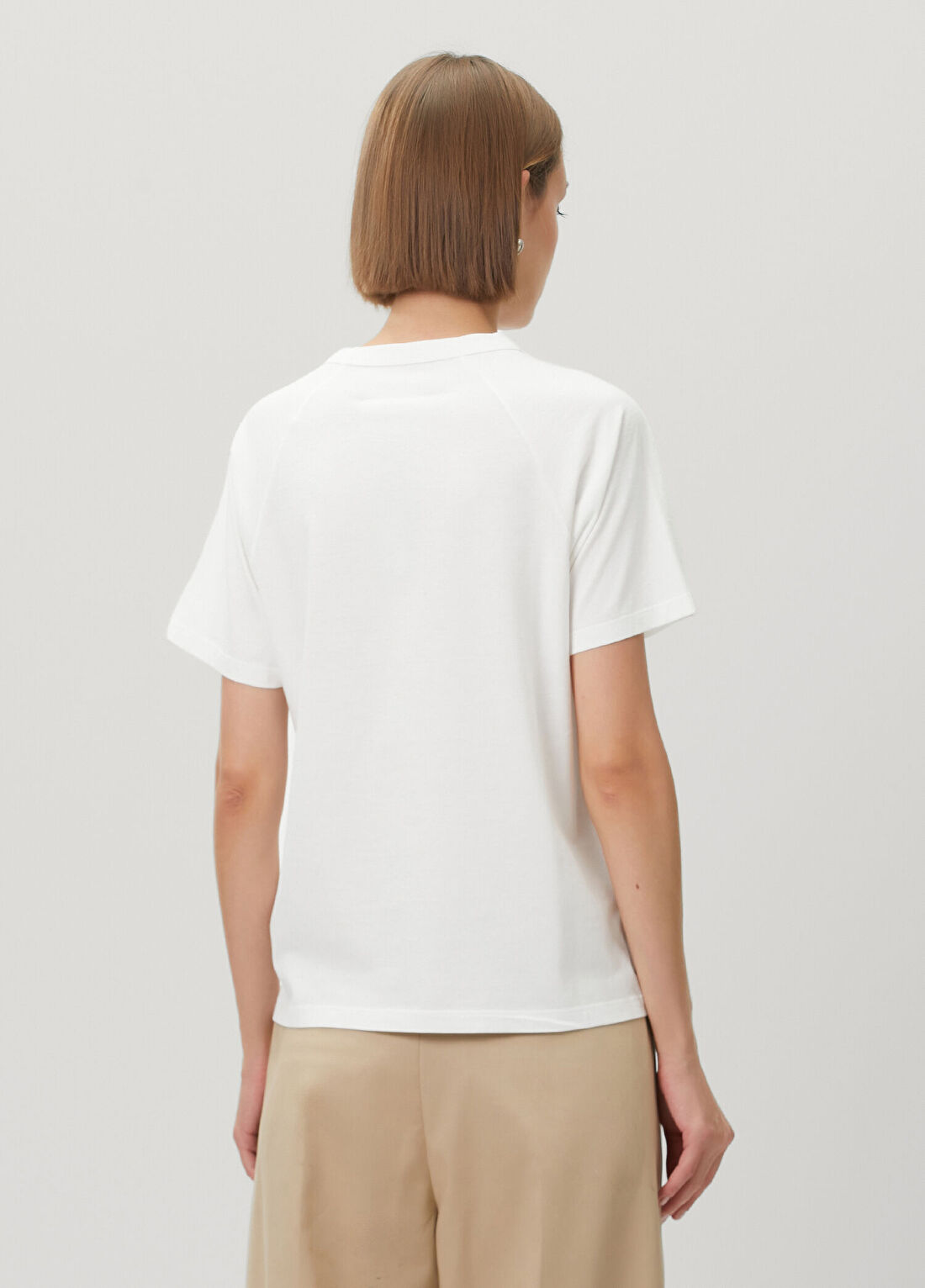 MM6 Maison Margiela Kırık Beyaz Drapeli T-shirt görsel 4