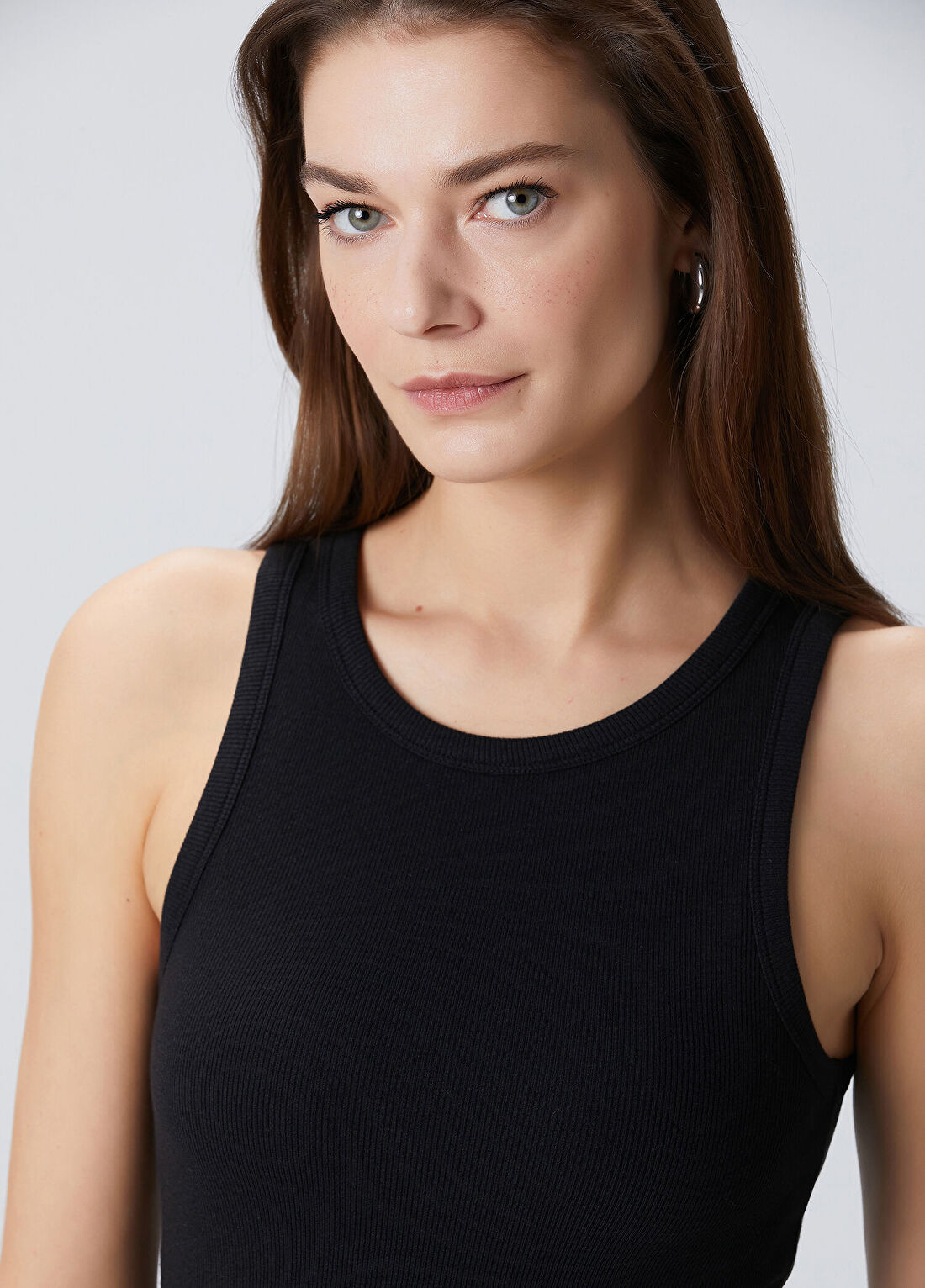 Beymen Collection Siyah Bisiklet Yaka Ribli Atlet görsel 2